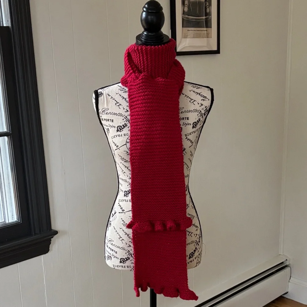 Handmade Red Knitted Scarf with Ruffle - Picture 1 of 4